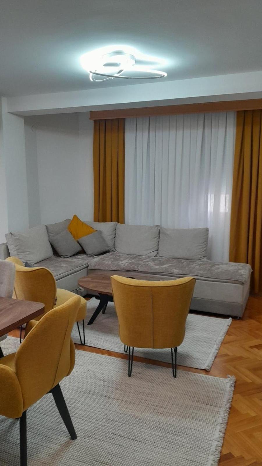 Kuman Apartments Kumanovo Luaran gambar